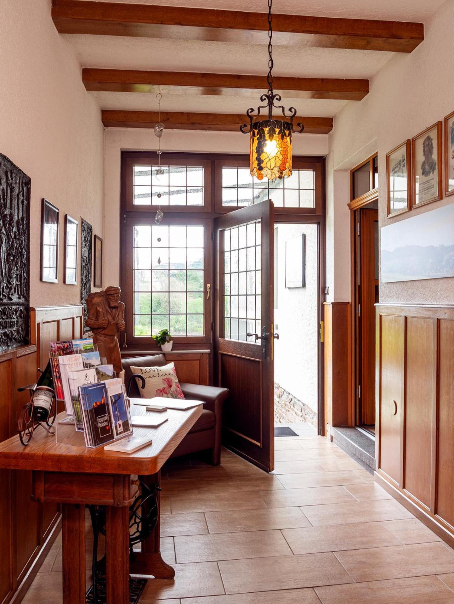 Weingut / Gaestehaus Gerlach Uerzig Luaran gambar